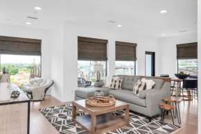 Upscale River View Condo Walk to Downtown and Private Patio